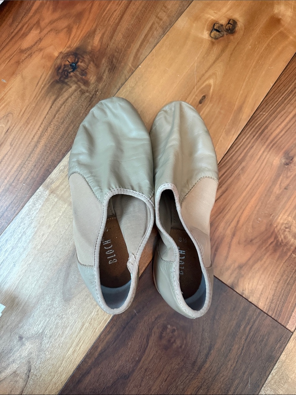 Bloch Tan Leather Ballet Flats